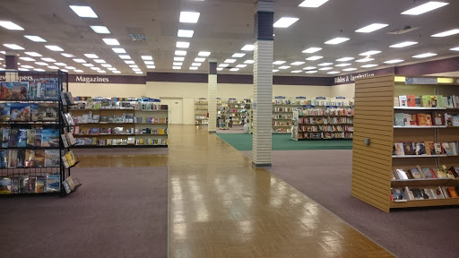 Book Store «Books-A-Million», reviews and photos, 8507 Kingston Pike, Knoxville, TN 37919, USA