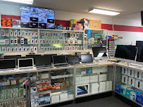 J J Electrocity Computer ,Cell Phone And Game Console Repair Center - Photo 2 - Car repair in Philadelphia, PA, Philadelphia