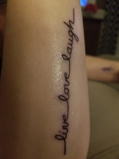 Tattoo Shop «22 Caliber Tattoo Studio», reviews and photos, 2588 Hilliard Rome Rd, Hilliard, OH 43026, USA