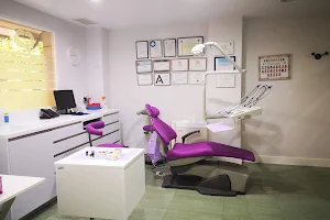 Clínica Carvajal - Dental y Fisioterapia en Jaen image