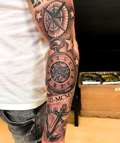 Avaliações doSantatinta tattoos em Porto - Estúdio de tatuagem