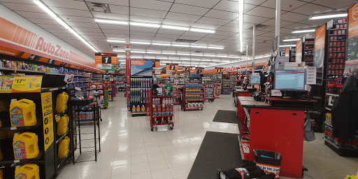 Auto Parts Store «AutoZone», reviews and photos, 1735 W Golf Rd, Mt Prospect, IL 60056, USA