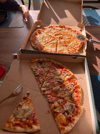 Pizza du Pizzeria Le Kiosque à pizzas à Gometz-la-Ville - n°1