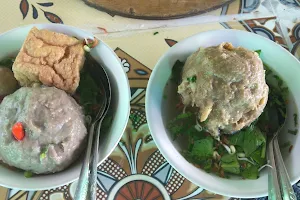 Mie Ayam dan Bakso MBAH NOTO image