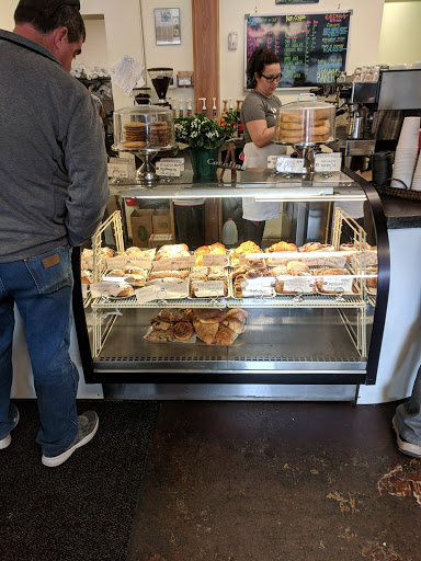 Bakery «Lake Chelan Artisan Bakery», reviews and photos, 246 W Manson Hwy, Chelan, WA 98816, USA