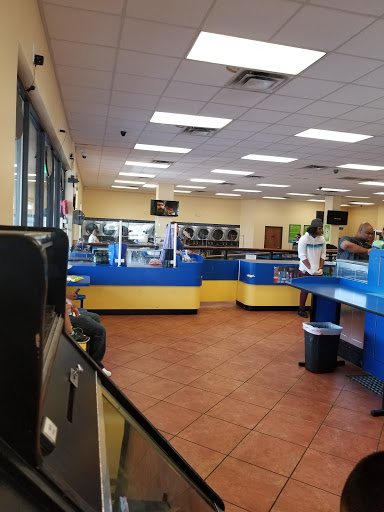 Laundromat «SpinZone Laundry North 24/7», reviews and photos, 6307 Cameron Rd, Austin, TX 78723, USA