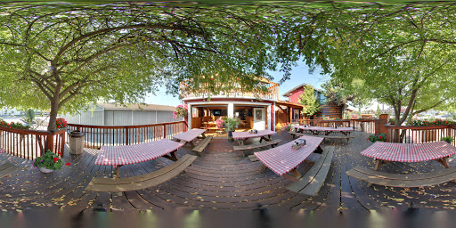 Barbecue Restaurant «Warthog Barbeque Pit», reviews and photos, 4921 20th St E, Fife, WA 98424, USA