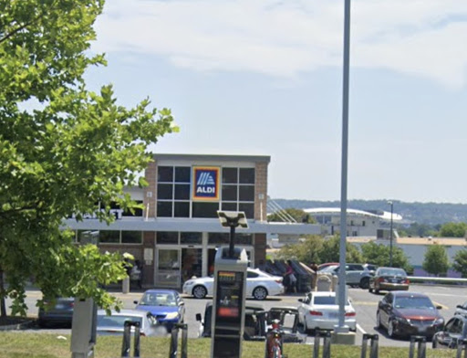 Supermarket «ALDI», reviews and photos, 901 17th St NE, Washington, DC 20002, USA