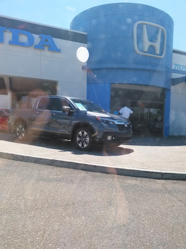 Honda Dealer «Right Honda», reviews and photos, 7875 E Frank Lloyd Wright Blvd, Scottsdale, AZ 85260, USA