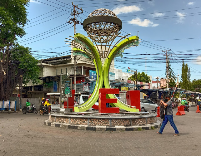 10 Monumen Terkenal di Kota Manado yang Wajib Dikunjungi