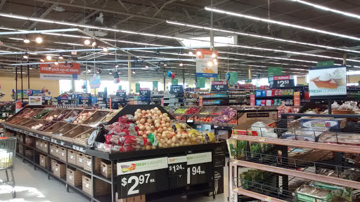 Supermarket «Walmart Neighborhood Market», reviews and photos, 17275 NW Cornell Rd, Beaverton, OR 97006, USA