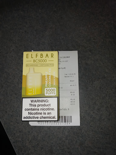 Cigar Shop «Bluegrass Discount Tobacco», reviews and photos, 1218 N Main St # C, Williamstown, KY 41097, USA