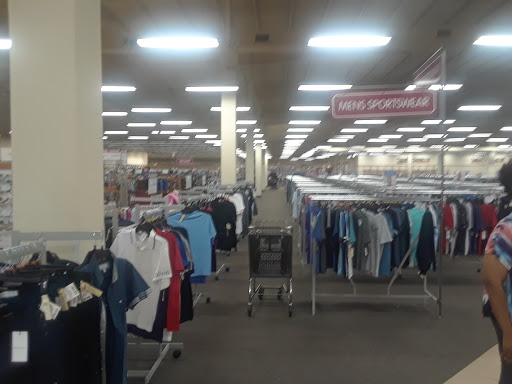 Clothing Store «Burlington Coat Factory», reviews and photos, 6725 E Black Horse Pike, Egg Harbor Township, NJ 08234, USA