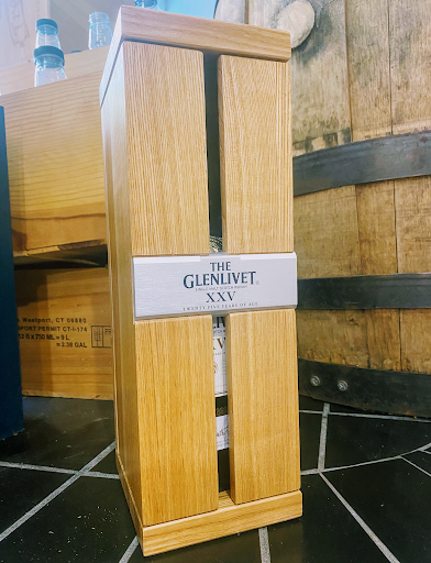 Wine Store «Metropolitan Wines & Spirits», reviews and photos, 401 Church St, Nashville, TN 37219, USA