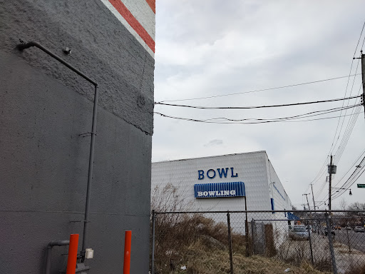 Bowling Alley «Gun Post Lanes», reviews and photos, 1215 E Gun Hill Rd, Bronx, NY 10469, USA