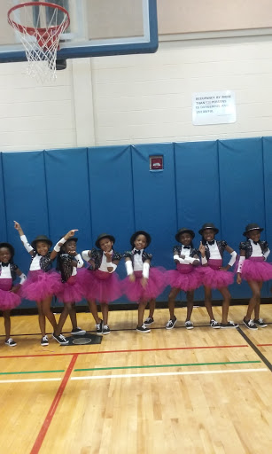 Recreation Center «Thomas P Ryan Recreation Center», reviews and photos, 530 Webster Ave, Rochester, NY 14609, USA