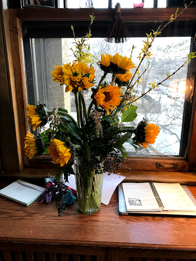 Florist «Anna Held Floral Studio», reviews and photos, 5557 N Sheridan Rd, Chicago, IL 60640, USA