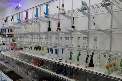 Tobacco Shop «Amsterdam Smoke Shop», reviews and photos, 29 Easton Ave, New Brunswick, NJ 08901, USA