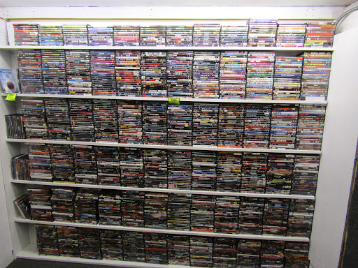 Loan Agency «Creighton Loans and Music», reviews and photos, 16404 WA-99, Lynnwood, WA 98037, USA