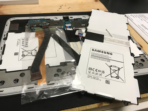 Cell Phone Store «Eazy Computers & iPhone Repair», reviews and photos, 930 Arch St, Philadelphia, PA 19107, USA