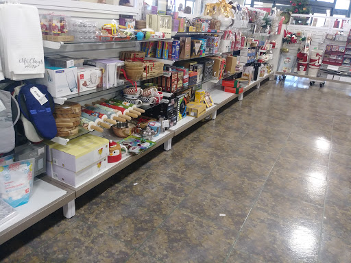 Department Store «HomeGoods», reviews and photos, 11100 W Burleigh St #140, Wauwatosa, WI 53222, USA