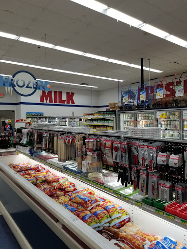 Supermarket «University Foods», reviews and photos, 1131 W Warren Ave, Detroit, MI 48201, USA