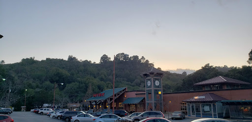 Shopping Mall «Crystal Springs Shopping Village», reviews and photos, 100 De Anza Blvd, San Mateo, CA 94402, USA