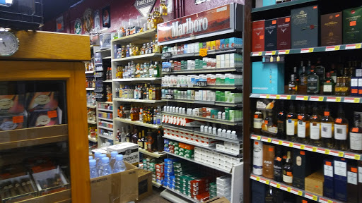 Liquor Store «La Casa Liquors», reviews and photos, 1054 SE Port St Lucie Blvd, Port St Lucie, FL 34952, USA