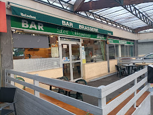 Photo n°3 de CAFE BAR PRESENCE (Bar des Hameaux) à Ris-Orangis ()