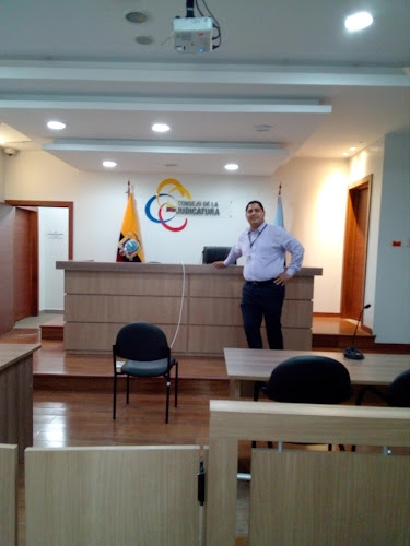 Opiniones de Abg Diogenes Manjarrez en Guayaquil Ecuador en Guayaquil - Abogado