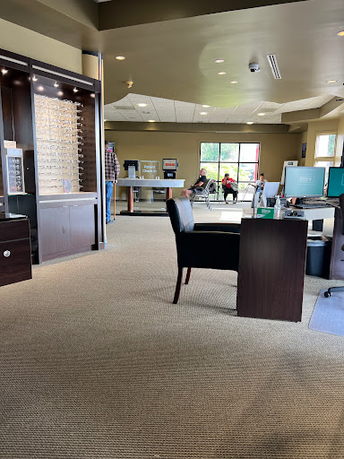 Eye Care Center «Thomas Eye Group», reviews and photos, 3975 Lawrenceville Hwy, Lilburn, GA 30047, USA