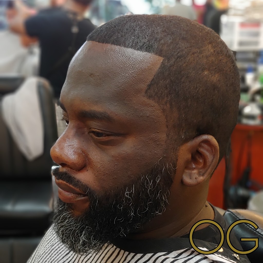 Original Gentleman Grooming Lounge 08109