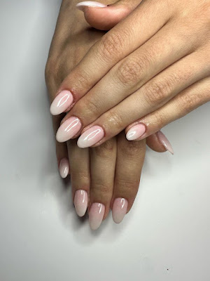 AnaiLs Paris à Paris