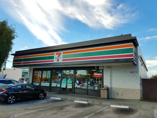 7-Eleven, 16107 Gale Ave, City of Industry, CA 91745, USA, 