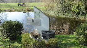 RAF Monument: Lancaster DS734