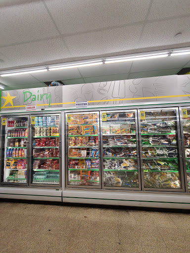 Dollar Store «Dollar Tree», reviews and photos, 21450 Jamaica Ave, Queens Village, NY 11428, USA