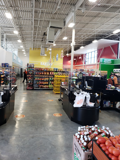 Shopping Mall «Lyons Avenue Shopping Center», reviews and photos, 5800 Lyons Ave, Houston, TX 77020, USA