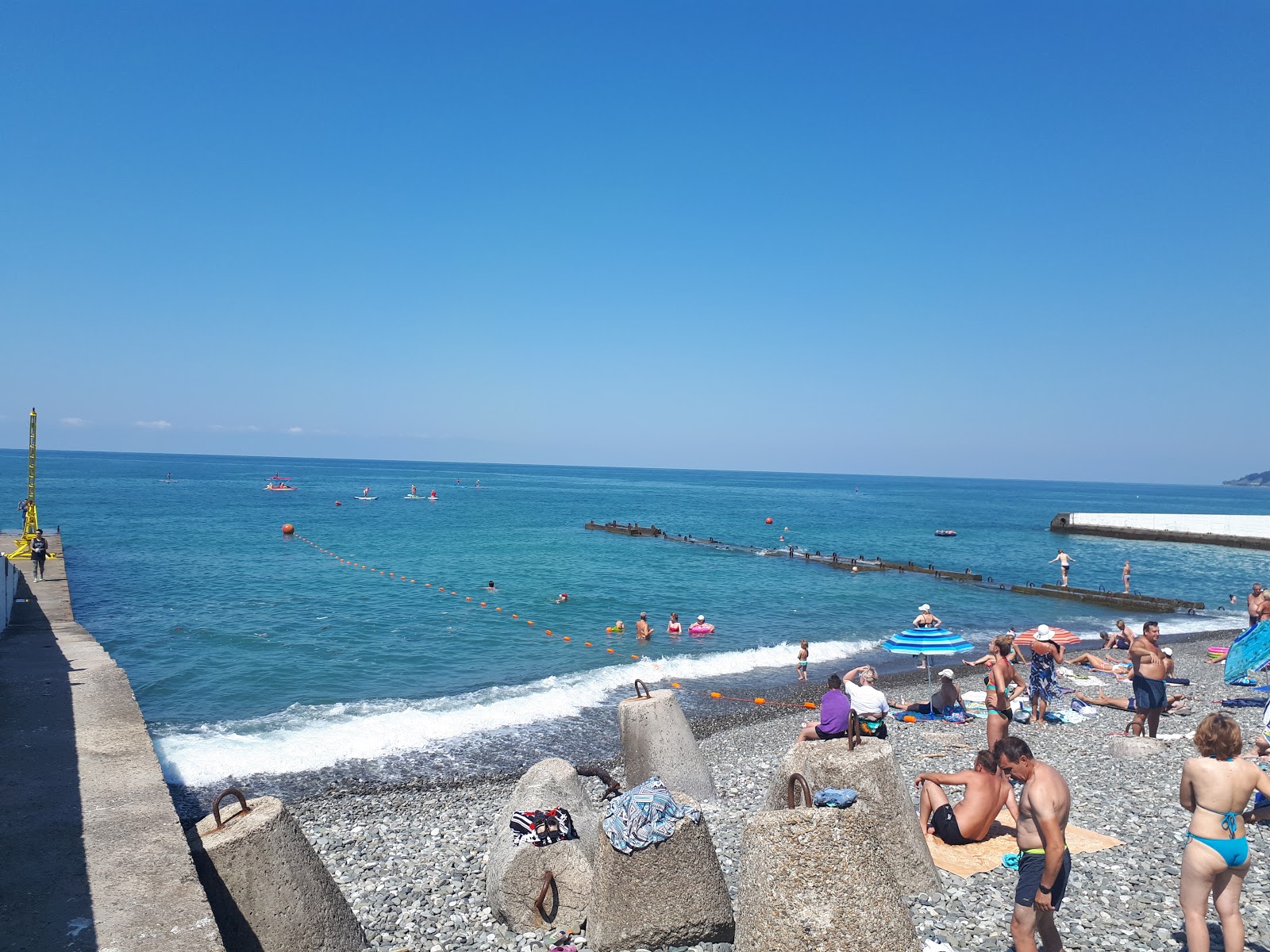Lastochka beach'in fotoğrafı imkanlar alanı