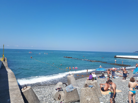 Lastochka beach