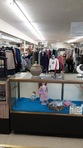 Thrift Store «Opportunity House/Second Hand», reviews and photos, 907 W 11th St, Bloomington, IN 47404, USA