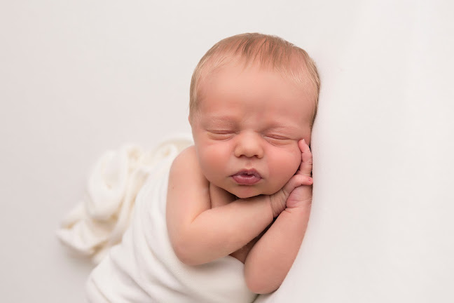 Stephanie Taylor Photography - Newborn and Children’s Photographer Leicester - Leicester