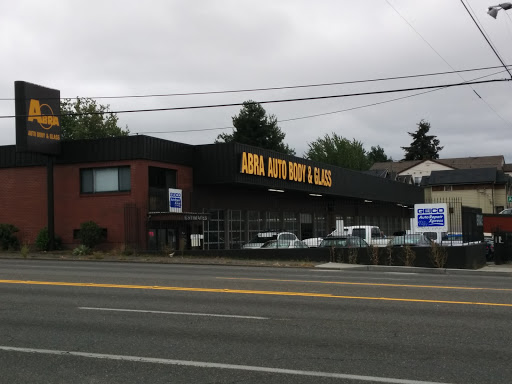 Auto Body Shop «ABRA Auto Body & Glass», reviews and photos, 330 Main Ave S, Renton, WA 98057, USA