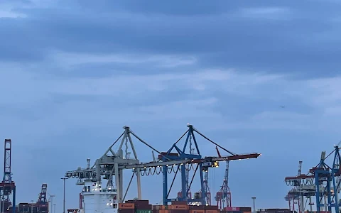 Hamburg Harbor image