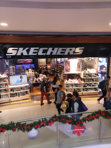 Skechers