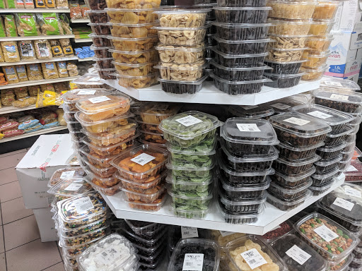 Grocery Store «Euro Market», reviews and photos, 30-42 31st St, Astoria, NY 11102, USA