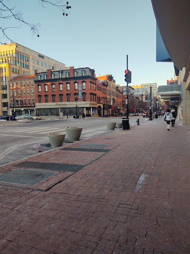 Shopping Mall «Gallery Place», reviews and photos, 616 H St NW, Washington, DC 20001, USA
