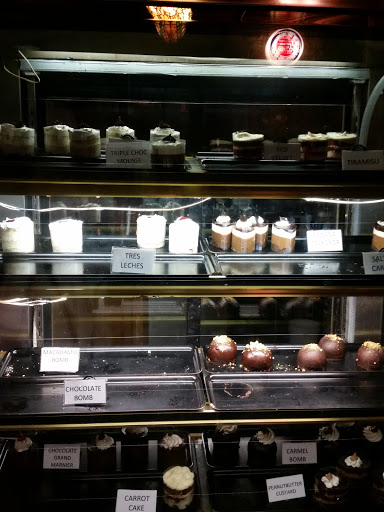 American Restaurant «Bistro Sixty & San Diego Desserts», reviews and photos, 5987 El Cajon Blvd, San Diego, CA 92115, USA