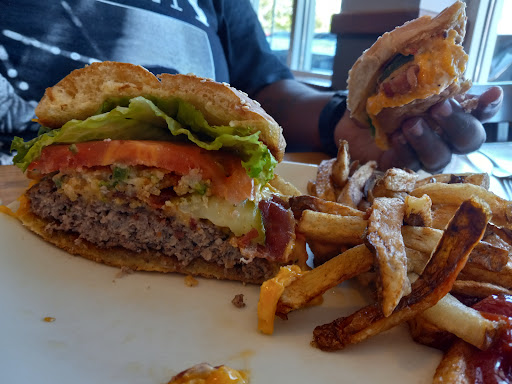 American Restaurant «Midtown Cafe & Dessertery», reviews and photos, 151 Stratford Rd NW, Winston-Salem, NC 27104, USA