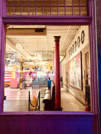 Donut Shop «Voodoo Doughnut», reviews and photos, 212 E 6th St, Austin, TX 78701, USA