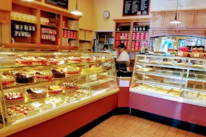 Schubert's Bakery image